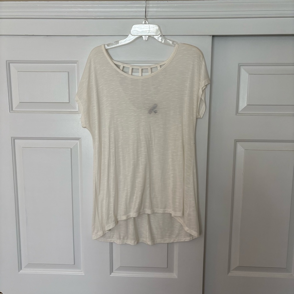 The Limited Cream  Short Sleeve Top with Back Cutout